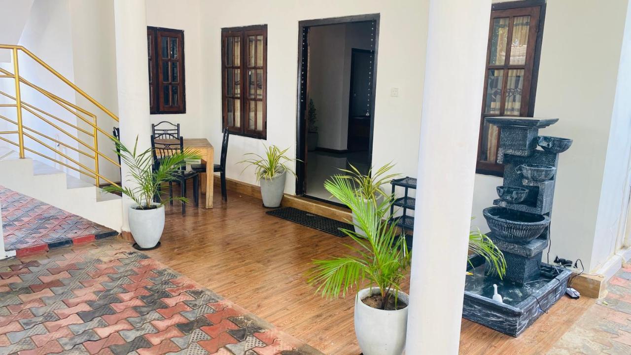 Lali Beach Villa Trincomalee Exteriér fotografie